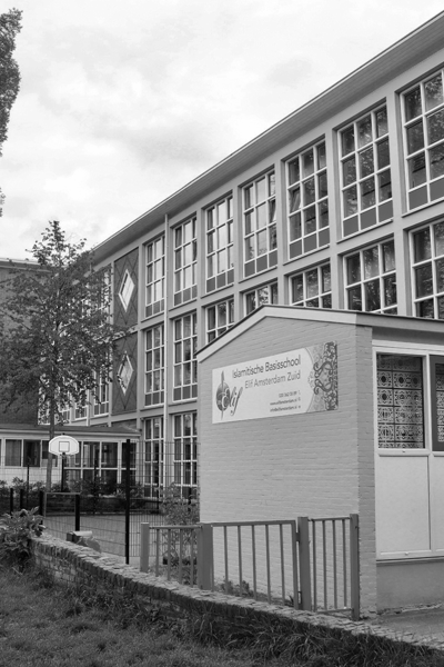 IBS Elif Amsterdam Zuid Zwart Wit